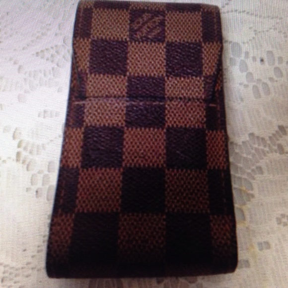 Vintage Louis Vuitton Damier Cigarette-Eye Glass Case - Picture 3 of 8